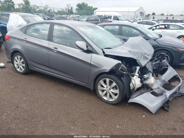  Salvage Hyundai ACCENT