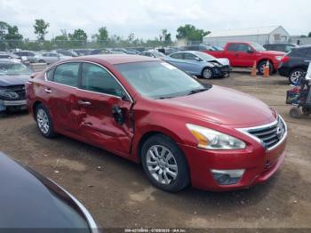  Salvage Nissan Altima