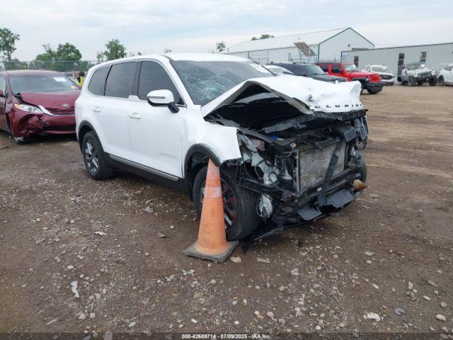 Salvage Kia Telluride