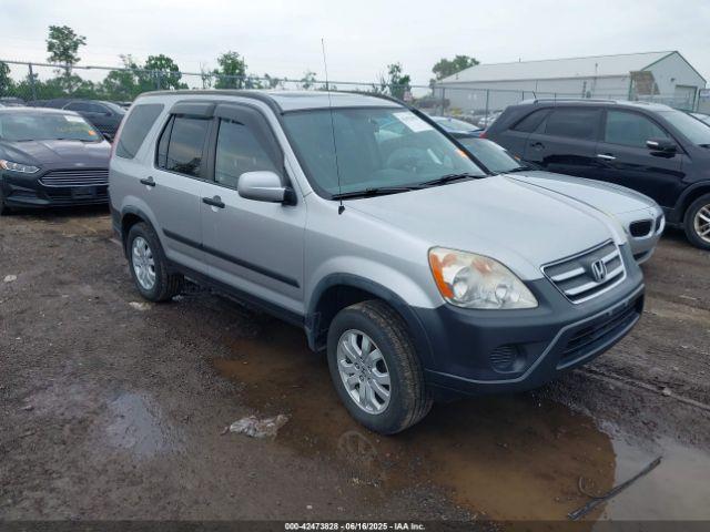  Salvage Honda CR-V