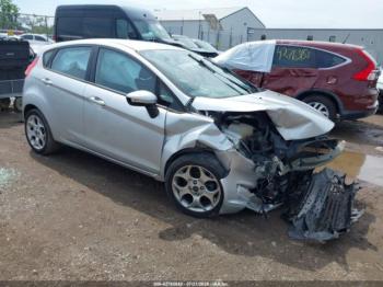  Salvage Ford Fiesta