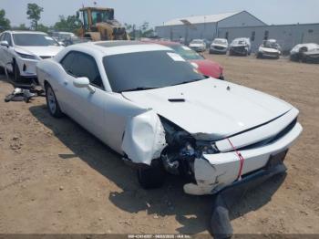  Salvage Dodge Challenger