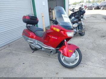  Salvage Honda Pc800