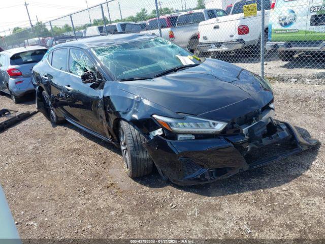  Salvage Nissan Maxima