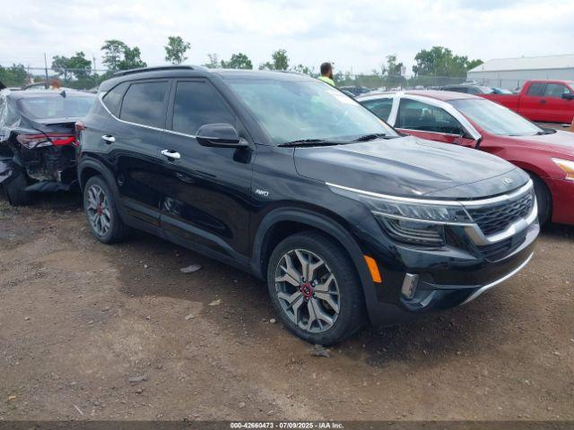  Salvage Kia Seltos