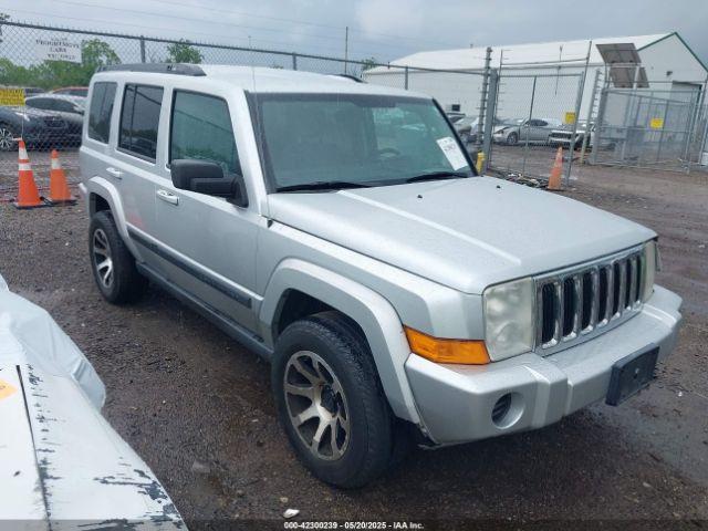  Salvage Jeep Commander