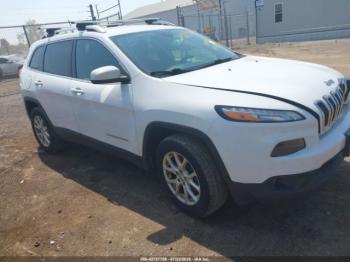  Salvage Jeep Cherokee