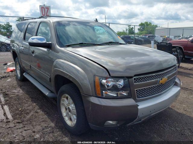  Salvage Chevrolet Suburban 1500