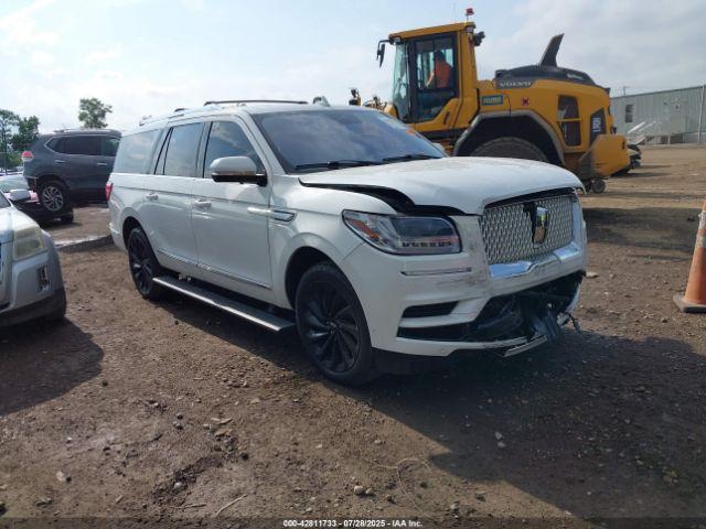  Salvage Lincoln Navigator