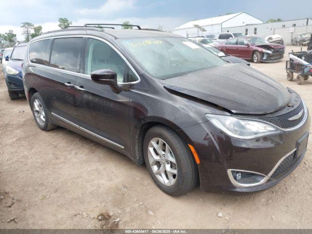  Salvage Chrysler Pacifica