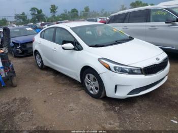  Salvage Kia Forte