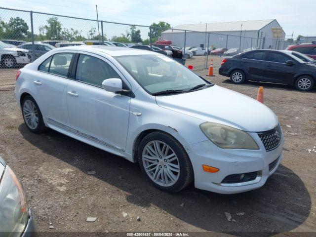  Salvage Suzuki Kizashi