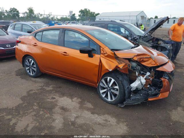  Salvage Nissan Versa