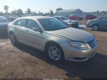  Salvage Chrysler 200