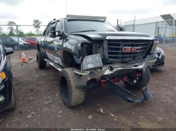  Salvage GMC Sierra 2500