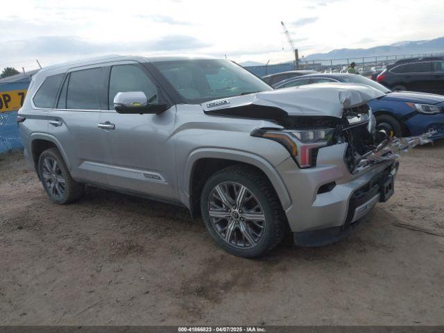  Salvage Toyota Sequoia