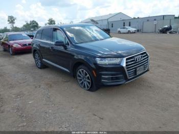  Salvage Audi Q7