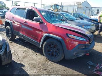  Salvage Jeep Cherokee
