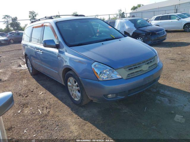  Salvage Kia Sedona