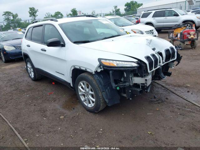  Salvage Jeep Cherokee