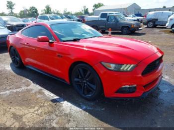  Salvage Ford Mustang