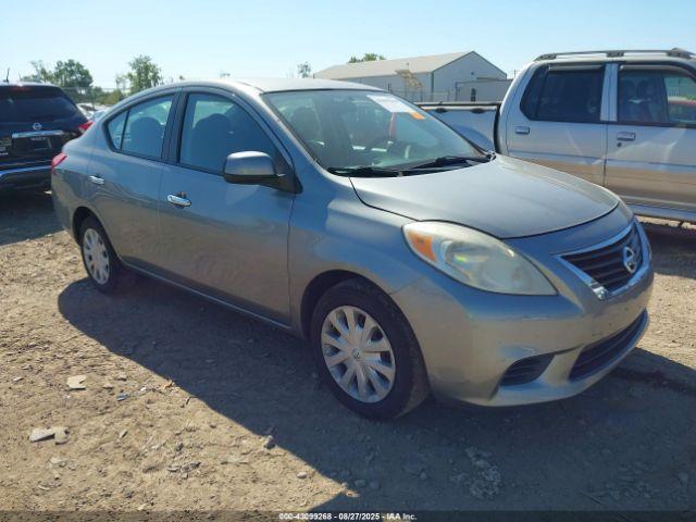  Salvage Nissan Versa