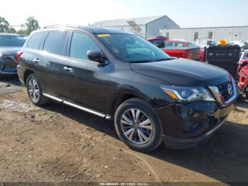  Salvage Nissan Pathfinder