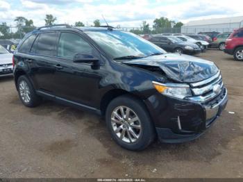  Salvage Ford Edge