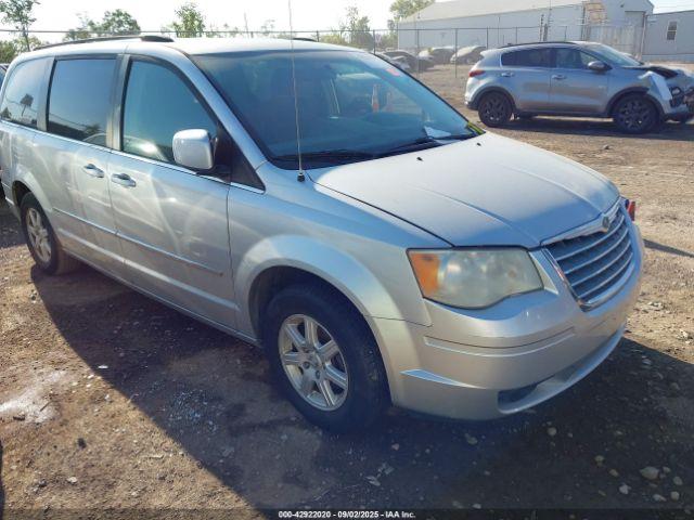  Salvage Chrysler Town & Country