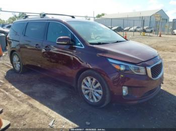  Salvage Kia Sedona