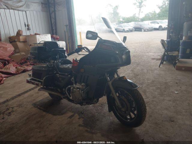  Salvage Honda Gl1100