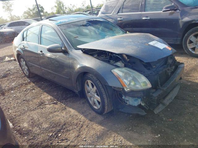  Salvage Nissan Maxima