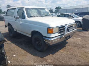  Salvage Ford Bronco