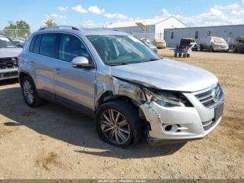  Salvage Volkswagen Tiguan