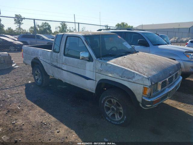  Salvage Nissan 4x4 Truck
