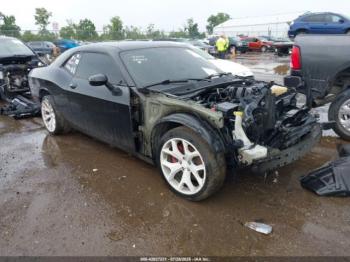  Salvage Dodge Challenger