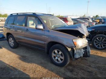  Salvage Toyota Highlander