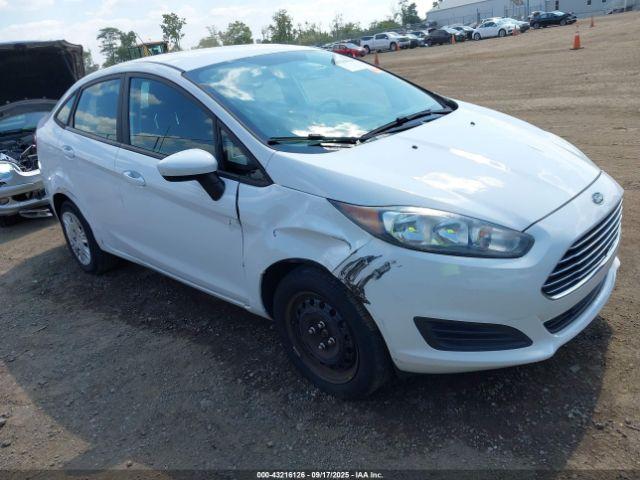  Salvage Ford Fiesta