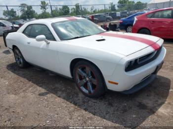  Salvage Dodge Challenger