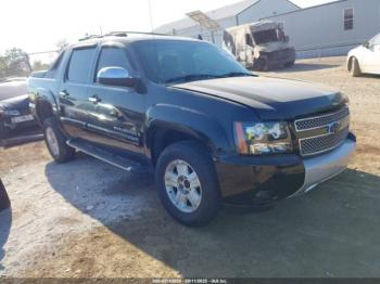  Salvage Chevrolet Avalanche 1500