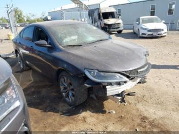  Salvage Chrysler 200