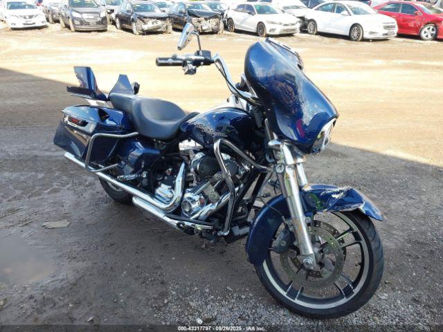  Salvage Harley-Davidson Flhx