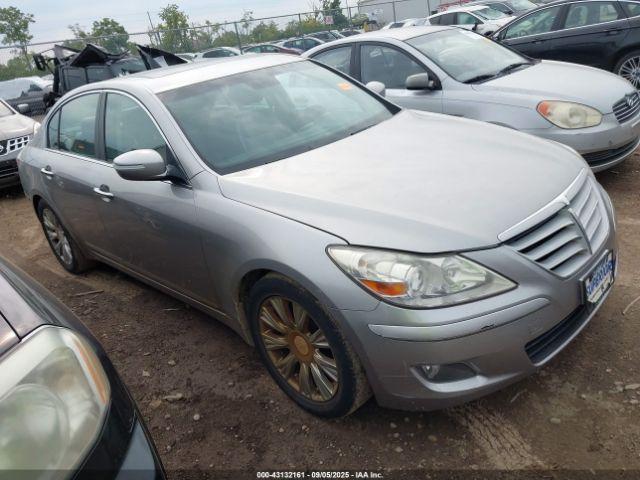  Salvage Hyundai Genesis