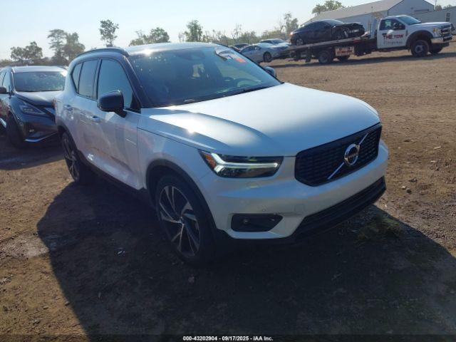  Salvage Volvo XC40