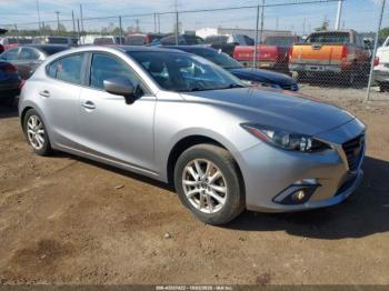  Salvage Mazda Mazda3