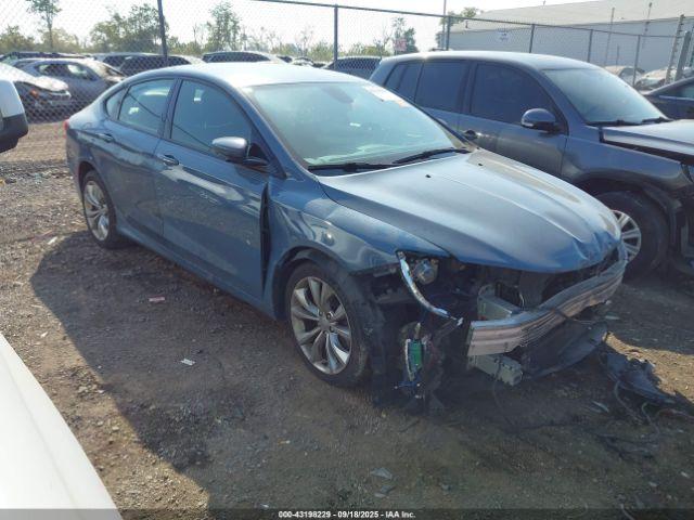  Salvage Chrysler 200