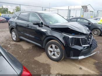  Salvage Kia Sorento