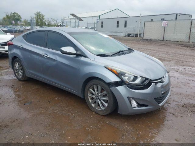  Salvage Hyundai ELANTRA