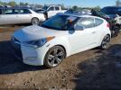Hyundai VELOSTER Image 2