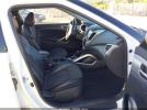 Hyundai VELOSTER Image 6